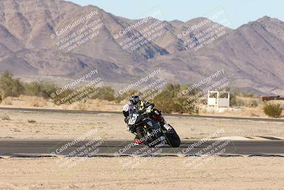 media/Nov-02-2025-CVMA (Sun) [[337aff29ab]]/Race 16-Formula Twins-Formula 40 UL(Holeshot)/